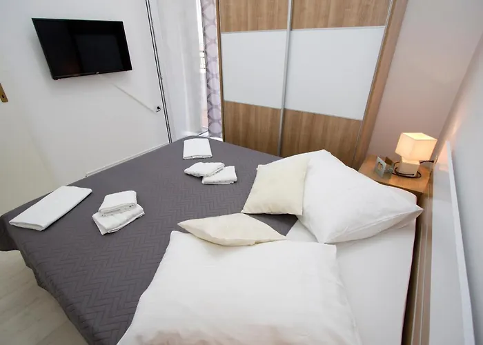 Toni Макарска