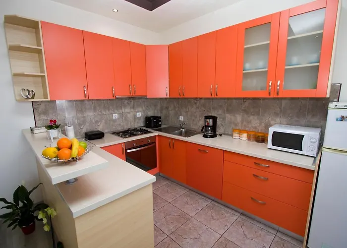 Апартаменты Toni Макарска